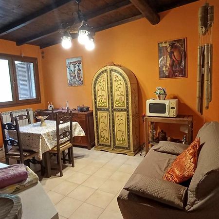 Shanti Ca' Casa Indipendente Con Giardino Lacchiarella Dış mekan fotoğraf